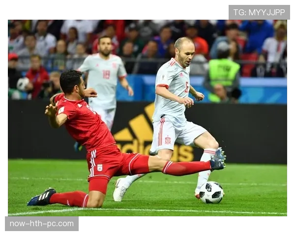 哈维与伊涅斯塔的中场体系如何塑造并支撑梅西的巅峰成就？